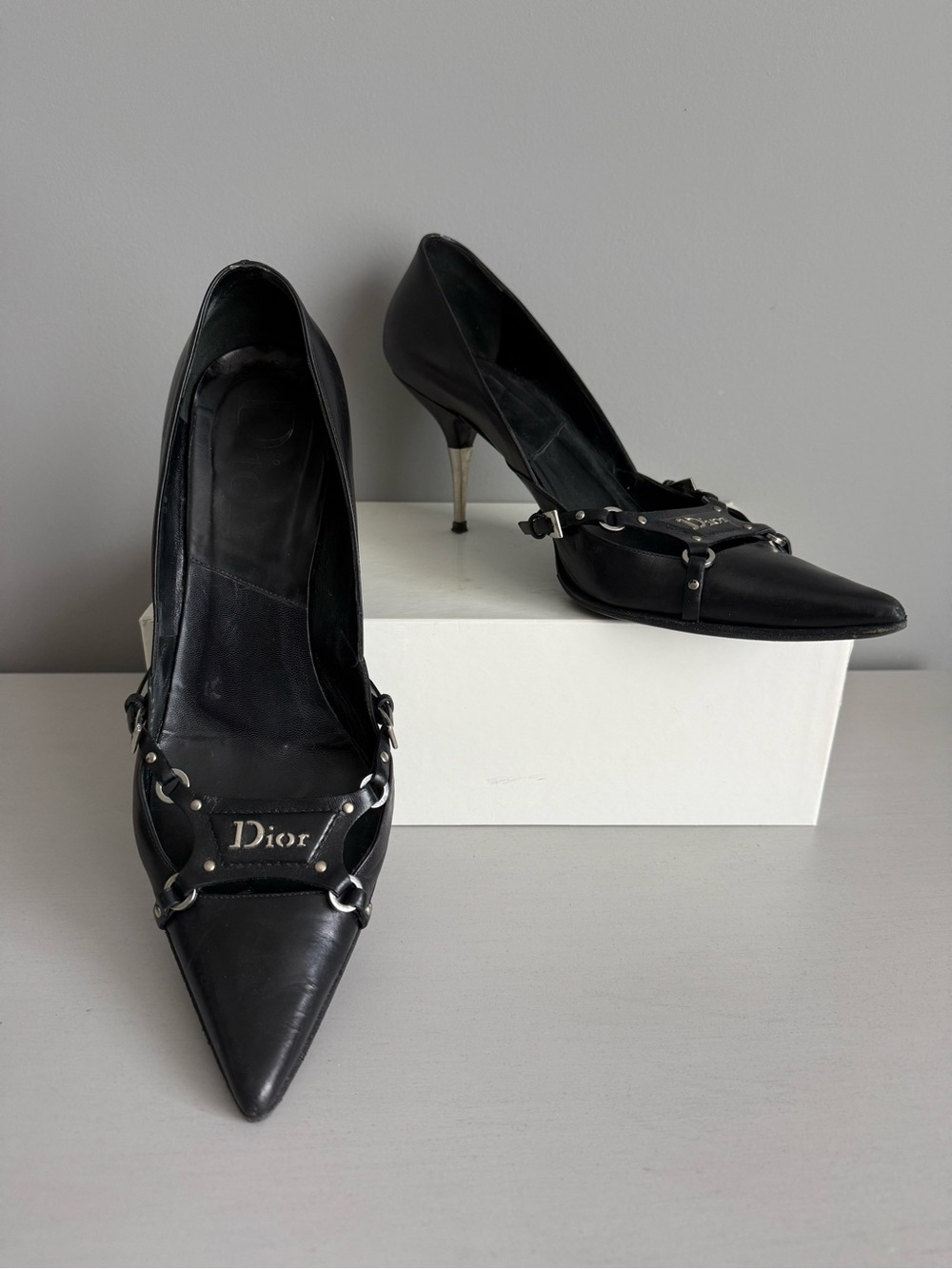DIOR Black Leather Pointed-Toe Heels - Picture 6 of 8